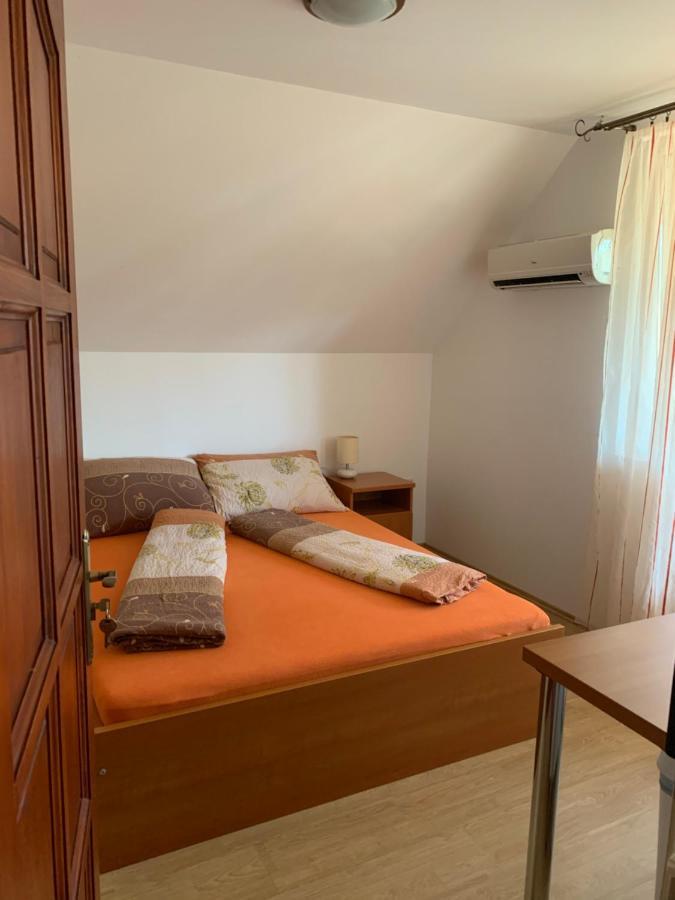 Bed and Breakfast Hableany Etterem, Pizzeria Es Vendeghaz Balatonmáriafürdő Esterno foto