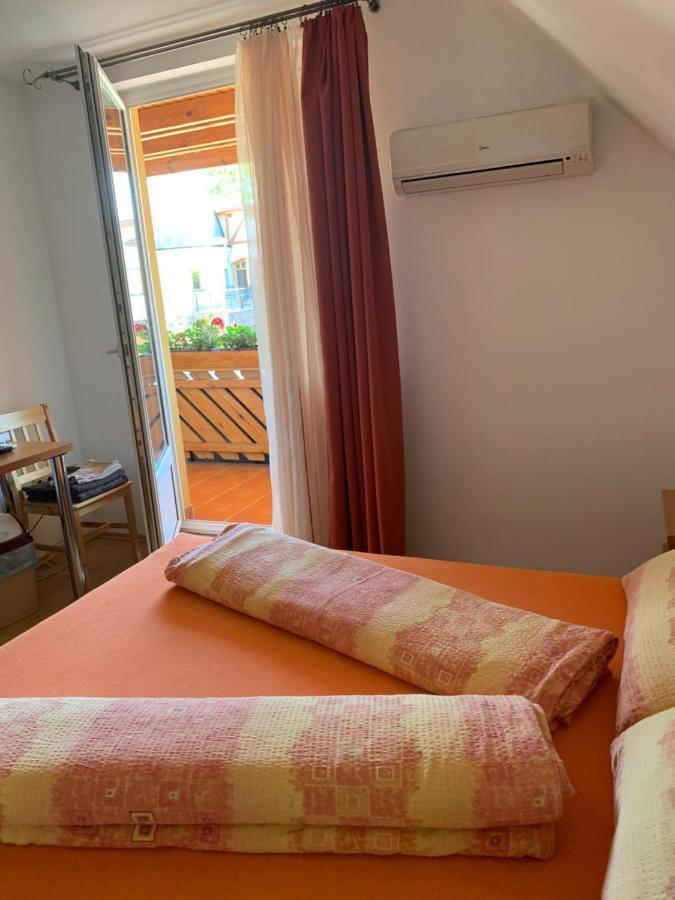 Bed and Breakfast Hableany Etterem, Pizzeria Es Vendeghaz Balatonmáriafürdő Esterno foto